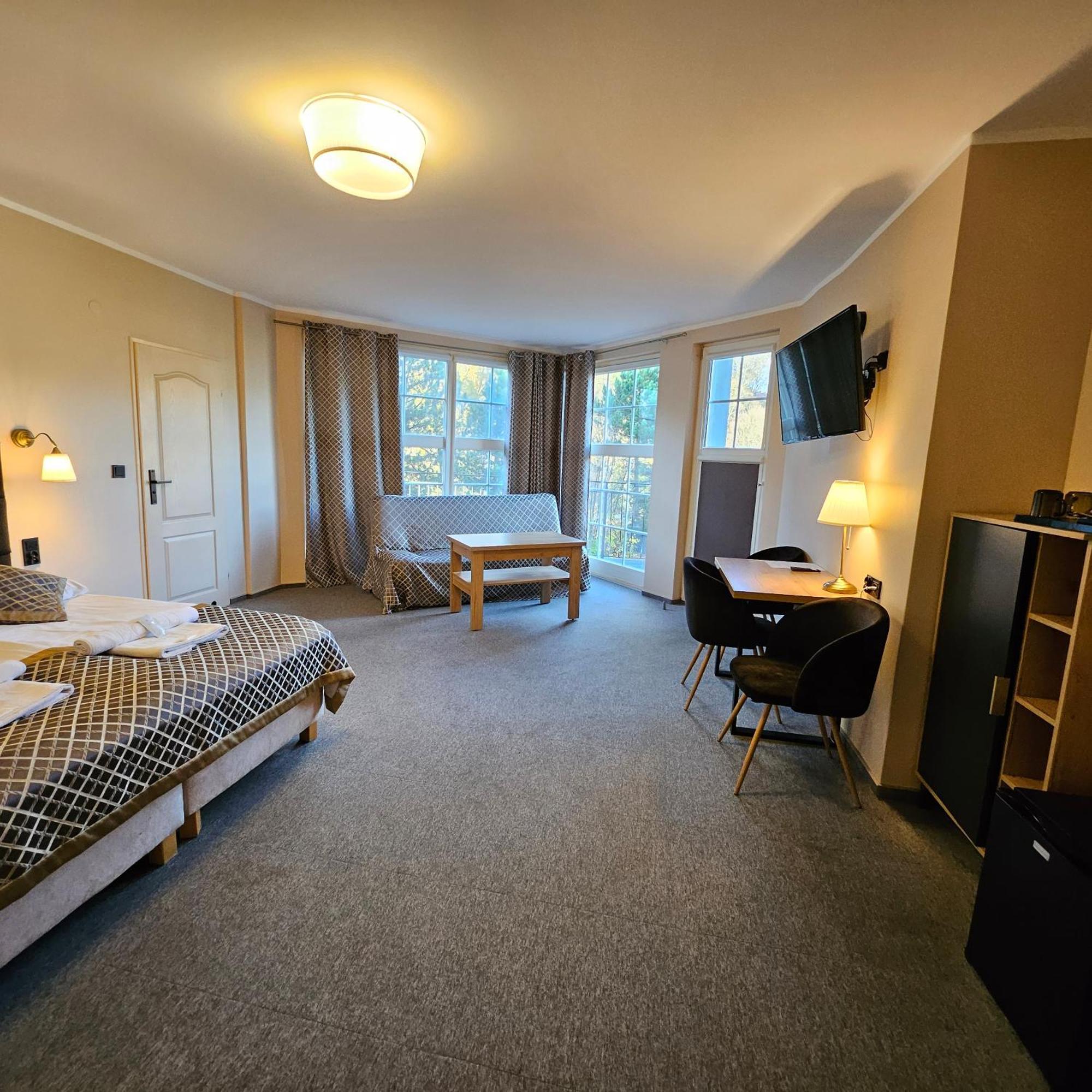 Willa Klodzko-Zacisze - Sauna - Silownia - Komnata Solna Eksteriør billede