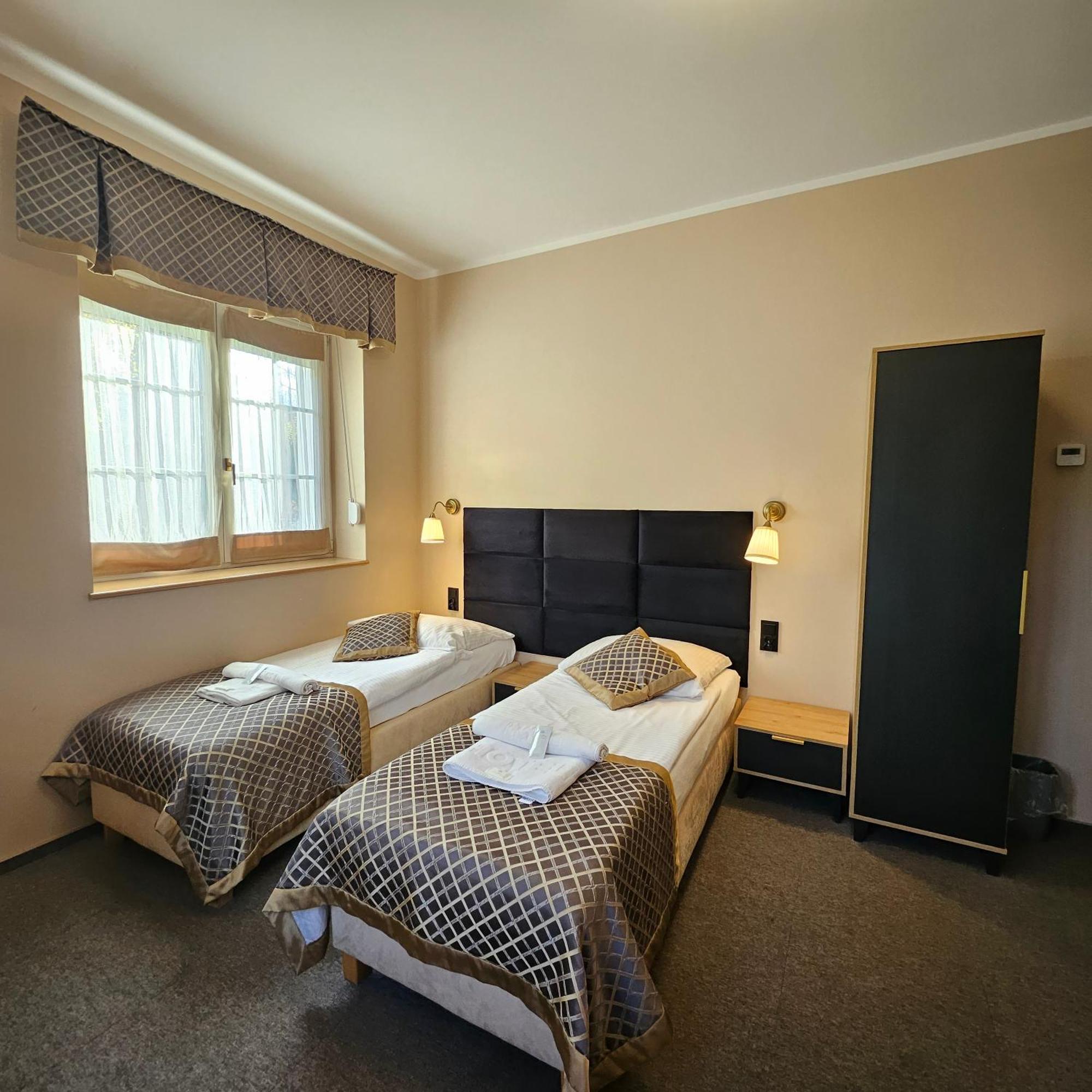 Willa Klodzko-Zacisze - Sauna - Silownia - Komnata Solna Eksteriør billede